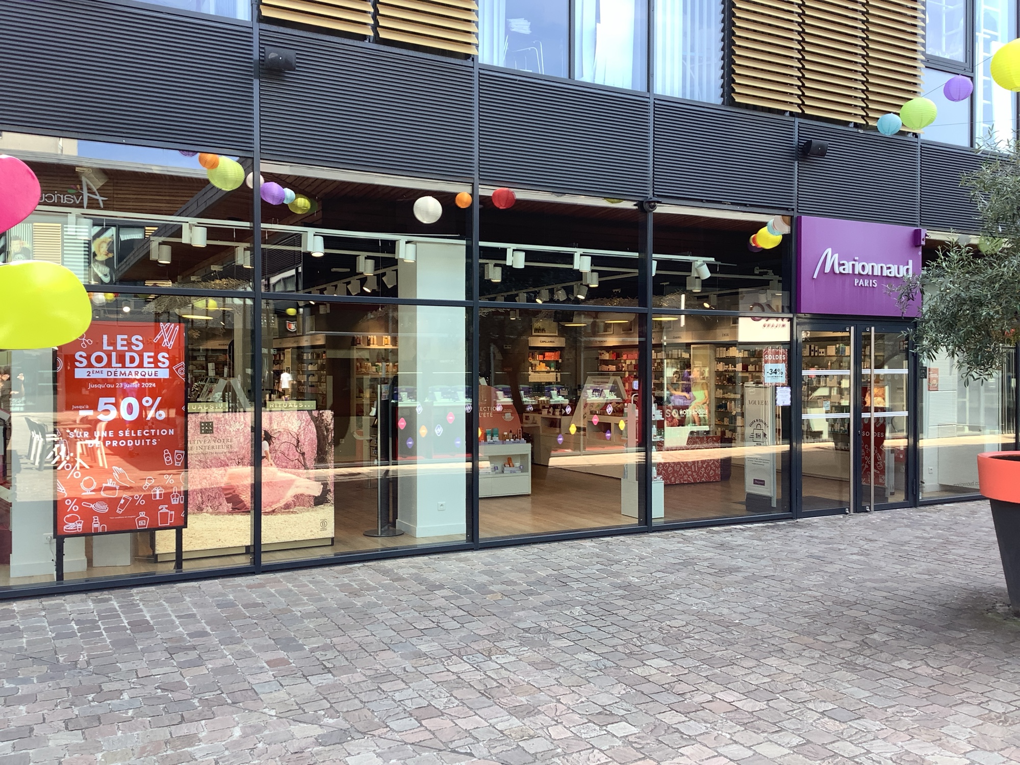 Foto 1 di Marionnaud-Parfumerie